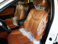 2013款 2.2T 自动 四驱旗舰型 5座