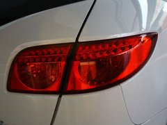 2013款 2.2T 自动 四驱旗舰型 5座