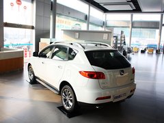 2013款 2.2T 自动 四驱旗舰型 5座