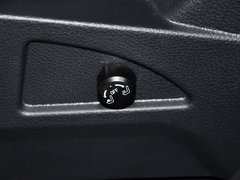 2013款 2.2T 自动 四驱智尊型 5座