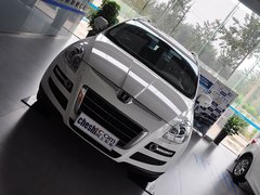 2013款 2.2T 自动 四驱智尊型 5座