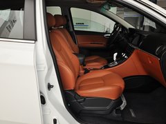 2013款 2.2T 自动 两驱智慧型 5座