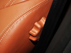2013款 2.2T 自动 两驱智慧型 5座