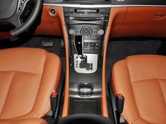 2013款 2.2T 自动 两驱智慧型 5座