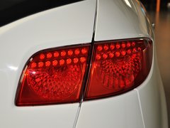2013款 2.2T 自动 两驱智慧型 5座