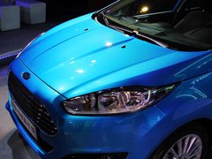 2013款 两厢 1.5L 手动 风尚型