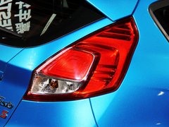 2013款 两厢 1.5L 手动 风尚型