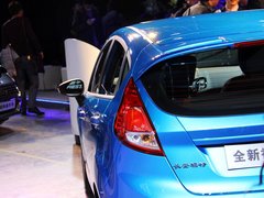 2013款 两厢 1.5L 手动 风尚型
