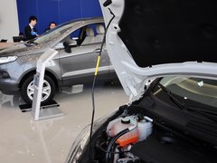 2013款 两厢 1.5L 手动 风尚型
