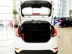 2013款 两厢 1.5L 手动 风尚型