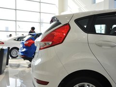 2013款 两厢 1.5L 手动 风尚型