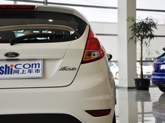 2013款 两厢 1.5L 手动 风尚型