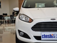 2013款 两厢 1.5L 手动 风尚型