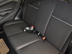 2013款 两厢 1.5L 手动 风尚型