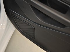 2013款 两厢 1.5L 手动 风尚型