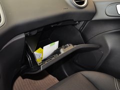 2013款 两厢 1.5L 手动 风尚型