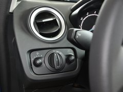 2013款 两厢 1.5L 手动 风尚型