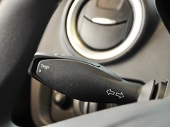 2013款 两厢 1.5L 手动 风尚型