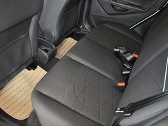 2013款 两厢 1.5L 手动 风尚型