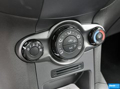2013款 两厢 1.5L 手动 风尚型