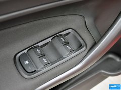 2013款 两厢 1.5L 手动 风尚型