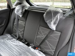 2013款 两厢 1.5L 手动 风尚型