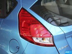2013款 两厢 1.5L 手动 风尚型
