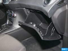 2013款 两厢 1.5L 手动 风尚型