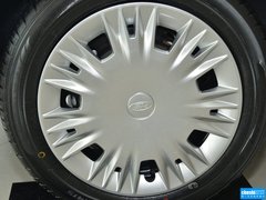 2013款 两厢 1.5L 手动 风尚型