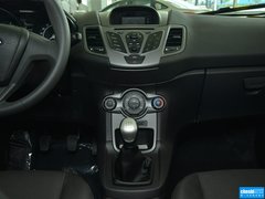 2013款 两厢 1.5L 手动 风尚型