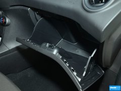 2013款 两厢 1.5L 手动 风尚型