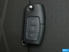 2013款 两厢 1.5L 手动 风尚型