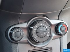 2013款 两厢 1.5L 手动 风尚型