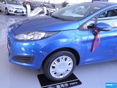 2013款 两厢 1.5L 手动 风尚型