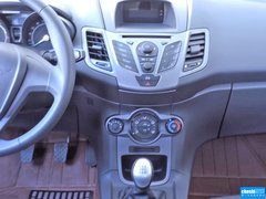 2013款 两厢 1.5L 手动 风尚型