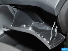 2013款 两厢 1.5L 手动 风尚型