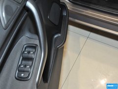 2013款 两厢 1.5L 手动 风尚型