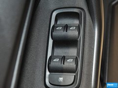 2013款 两厢 1.5L 手动 风尚型