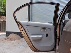2013款 1.3L 手动 豪华型