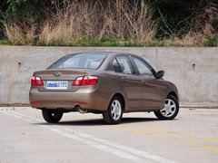 2013款 1.3L 手动 豪华型