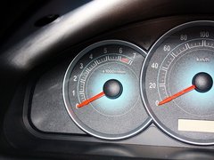 2013款 1.5L 手动 精英型 国IV