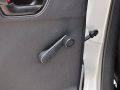 2013款 1.5L 手动 标准型 国IV
