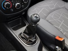 2013款 1.5L 手动 标准型 国IV