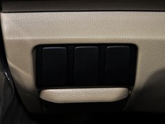 2013款 2.0L 自动 LX
