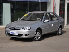 2013款 1.6L 手动 科技型天窗版
