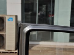 2013款 1.6L 手动 科技型天窗版