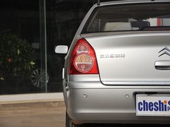 2013款 1.6L 手动 科技型天窗版