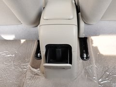 2013款 1.6L 手动 科技型天窗版