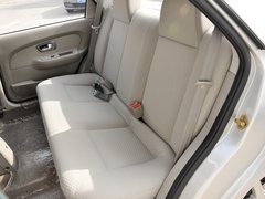 2013款 1.6L 手动 科技型天窗版