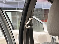 2013款 1.6L 手动 科技型天窗版